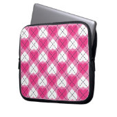 Raute zwischen rosa und weißem Herzen Laptopschutzhülle (Vorderseite Links)