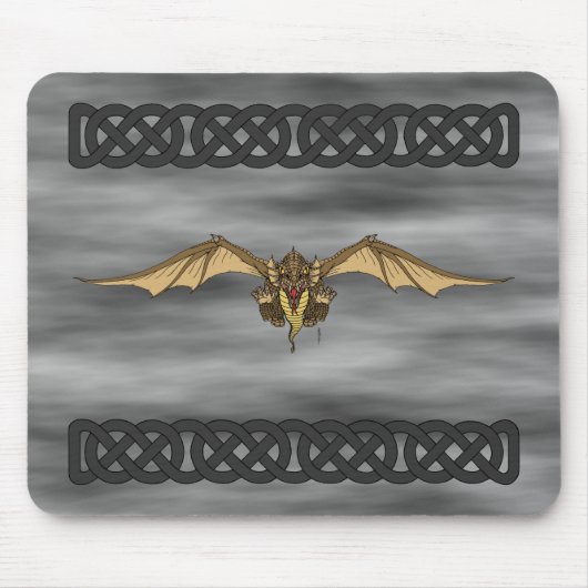 Ravaging Dragoness Mousepad (Vorne)