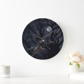 Raven and Rat Skeleton in Moonlight Große Wanduhr (Zuhause)