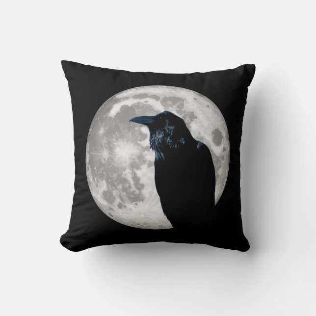 Raven in the Moon Kissen (Vorderseite)