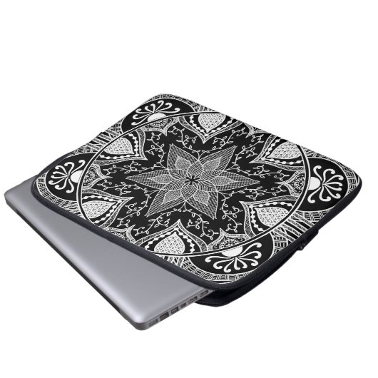Raven Mandala Laptopschutzhülle (Vorne Knopf)