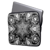 Raven Mandala Laptopschutzhülle (Vorderseite Links)