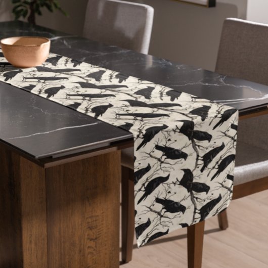 Raven on Branches Halloween crows Kurzer Tischläufer