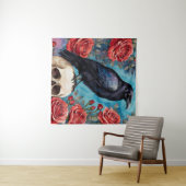 Raven on Skull Rote Rosen Aquamariner Hintergrund Wandteppich (Beispiel (Horizontal))