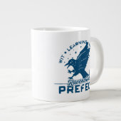 RAVENCLAW™ Präfektes Abzeichen Jumbo-Tasse (Vorderseite Rechts)