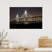 Ravenel Bridge bei Nacht Poster (Küche)