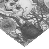 Raven's Geheimnis. Dunkle und launische gotische I Tischdecke (Schrägansicht)