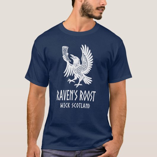 Raven's Roost Pub Wick Schottland T-Shirt (Vorderseite)