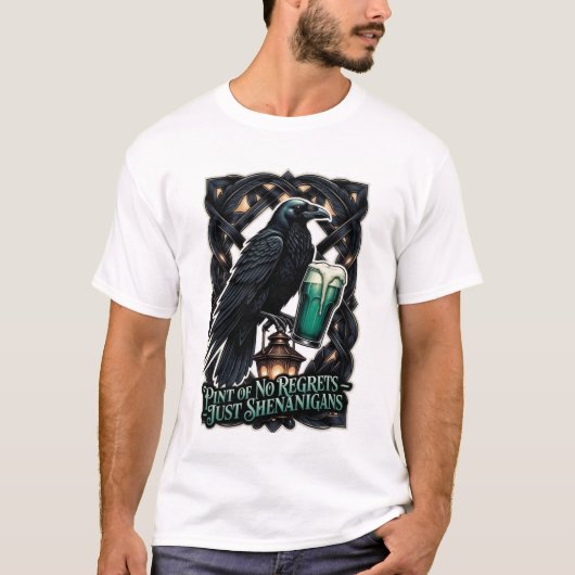 Raven's Shenanigans Emerald Pint Tee (Vorderseite)