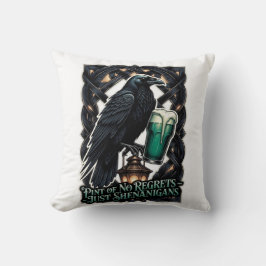 Raven's Shenanigans Emerald Pint Tee Kissen