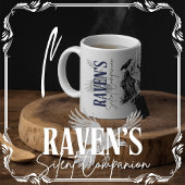 Ravens stille Begleiterin Kaffeetasse