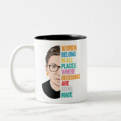 RBG berüchtigt, RBG Quotes Ruth Bader Ginsburg Zweifarbige Tasse (Links)