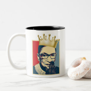 RBG (Ruth Bader Ginsburg) Zweifarbige Tasse
