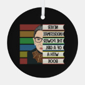 RBG unterschätzt nie den Power eines Mädchenbuchge Ornament Aus Glas (Rückseite)