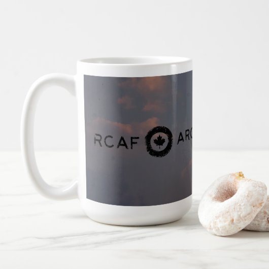 RCAF / ARC C C-17 Globemaster III Kaffeetasse (Mit Donut)