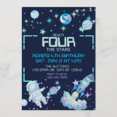 Reach Four the Stars Blue Green Space 4th Birthday Einladung (Vorderseite)