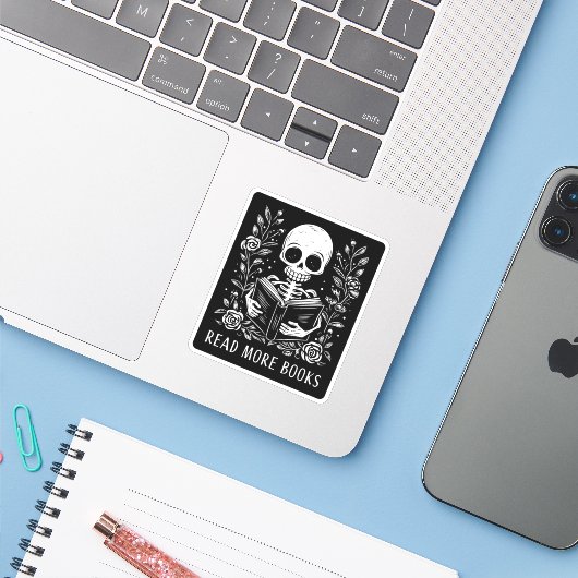 Read More Books Aufkleber (Laptop mit iPhone)