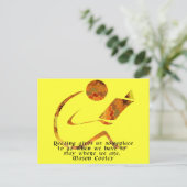 Reader Golden Quote Postkarte (Stehend Vorderseite)