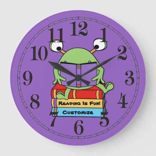 Reading Is Fun Cute Book Loving Alien Wall Clock Große Wanduhr (Vorderseite)