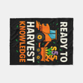 Ready To Harvest Knowledge Tractor Farmer Teacher Fleecedecke (Vorderseite (Horizontal))