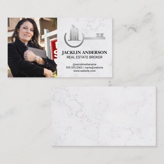 Real Estate Woman Closing Deal | Properties Visitenkarte (Vorne/Hinten)