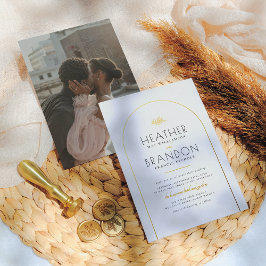 Real Gold Arch & Elegantes Typografie Foto Hochzei Folieneinladung