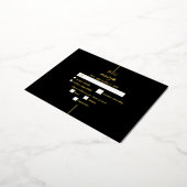 Real Gold Foil Black Monogram Wedding RSVP Folie Einladungspostkarte (Gedreht)