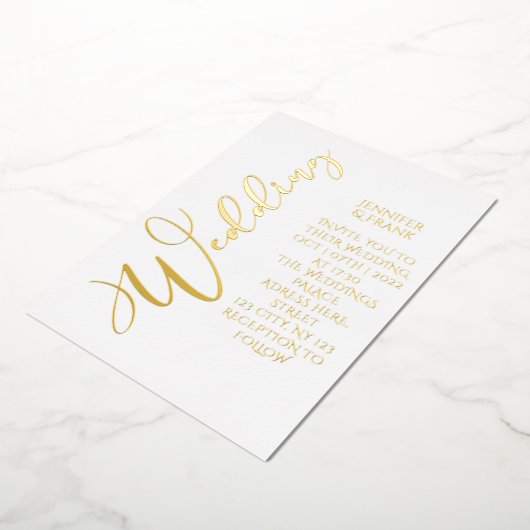 Real Gold Foil Modern White Elegante Folieneinladung (Gedreht)