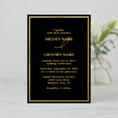 Real Gold Foil Moderne Black & Gold Hochzeit Folieneinladung (Stehend vorne)