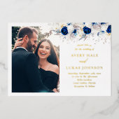 Real Gold Moderne Blumen Foto Hochzeit Folieneinladung (Vorderseite)