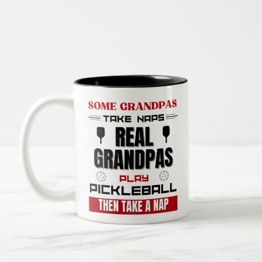 Real Grandpas Spielen Pickleball Funny Senior Play Zweifarbige Tasse (Links)