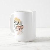 Real ist die neue perfekte Tasse (Vorderseite Links)