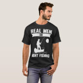 Real Men Do Night Fishing T-Shirt (Vorne ganz)