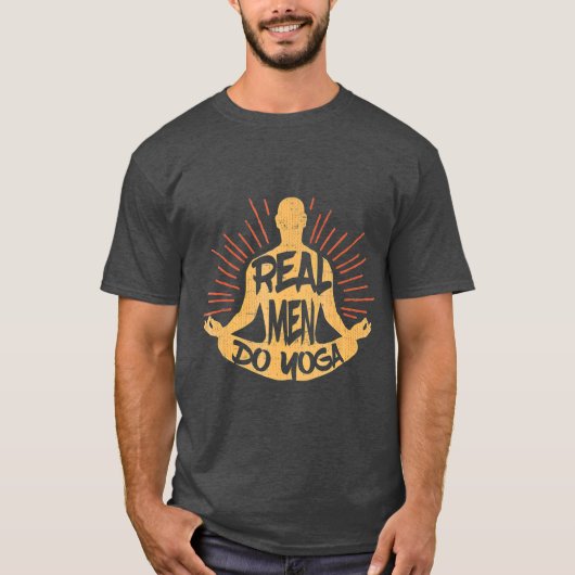Real Men Do Yoga Man Yoga Pose T-Shirt (Vorderseite)