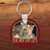 Real Men Liebe Katzen Schlüsselanhänger (Vorderseite)