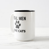 REAL MEN LOVE CATS ZWEIFARBIGE TASSE (Vorderseite Links)