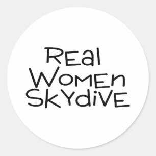 Real Women Skydive Runder Aufkleber