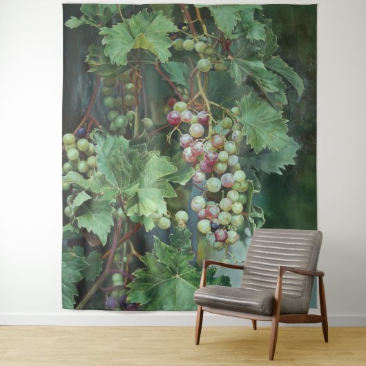 Realistic Grape Vine with Leaves – Fine Art Wandteppich (Beispiel)