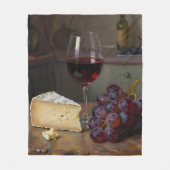 Realistic Red Wine Cheese Grapes Still Life Fleecedecke (Vorderseite)