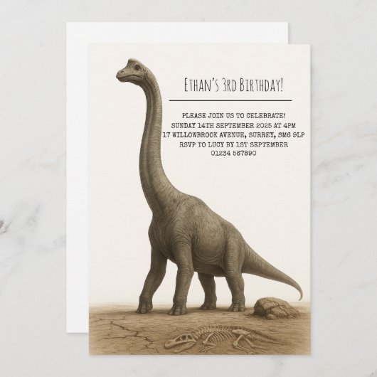 Realistic Sauropod Dinosaur with Fossils Birthday Einladung (Vorne/Hinten)