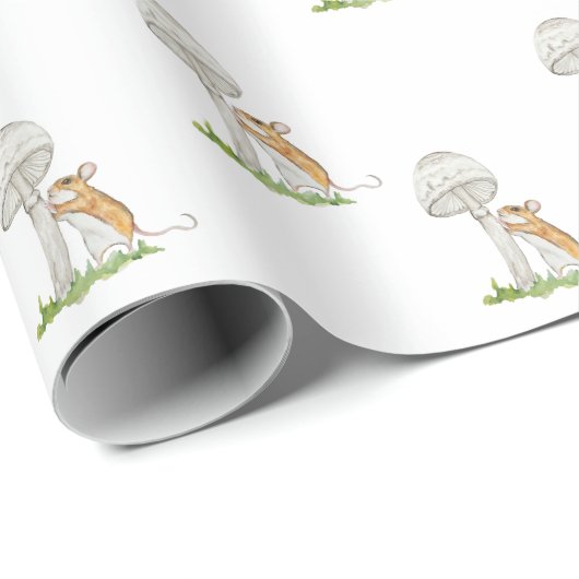Realistisch eine lustige Feldmaus und Pilz Geschenkpapier (Rolleneckpunkt)