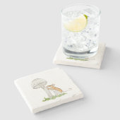 Realistisch eine lustige Feldmaus und Pilz Steinuntersetzer (Seitenansicht)