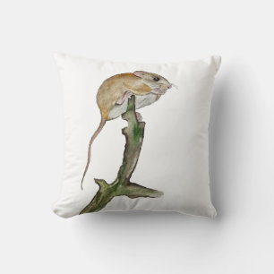 Realistische Aquarellmaus in einem Baum Kissen