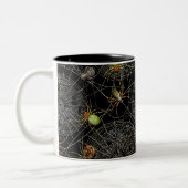 Realistische Spiders Webmuster Zweifarbige Tasse (Links)