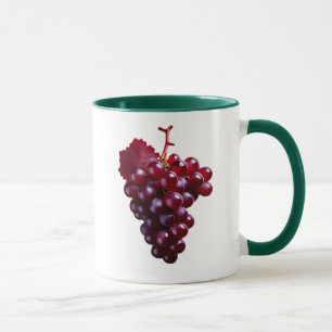 Realitäre rote Weintrauben Tasse
