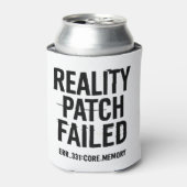 Reality Patch Versagt - Glitched Typografie Dosenkühler (Kanne Vorderseite)