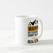 Realtor-Warnung könnte beginnen, über wirkliche Kaffeetasse (VorderseiteRechts)