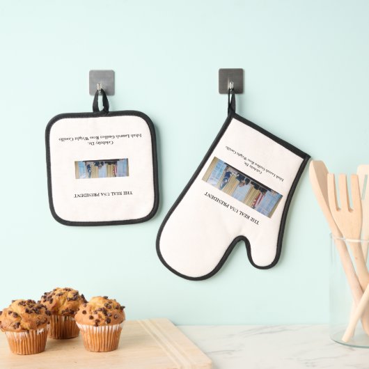 #REALUSAPRESIDENT #CELEBRITY #DR #ISHAHLAURAH OFENHANDSCHUH & Topflappen-Set (Insitu (Hängend))