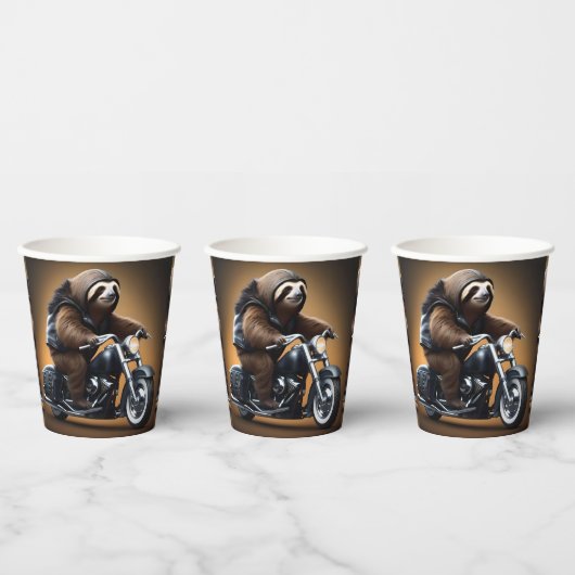 Rebel Sloth: Ein lederverkleidetes Motorrad Pappbecher (Multi)