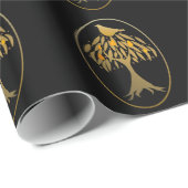 Rebhuhn in einem Birnen-Baum-Gold Geschenkpapier (Rolleneckpunkt)